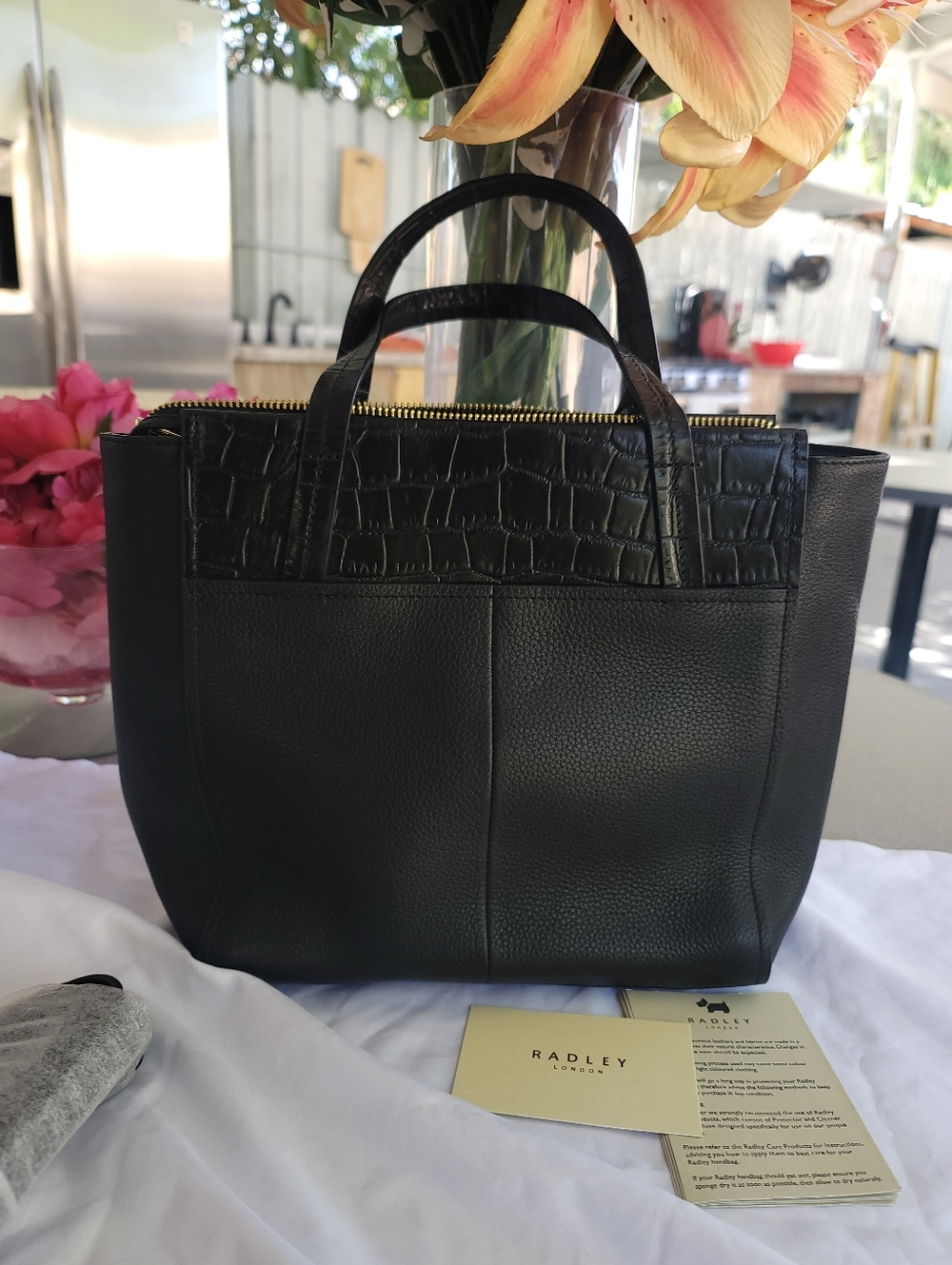 Radley London Black Leather Tote Bag - Picture 3 of 11